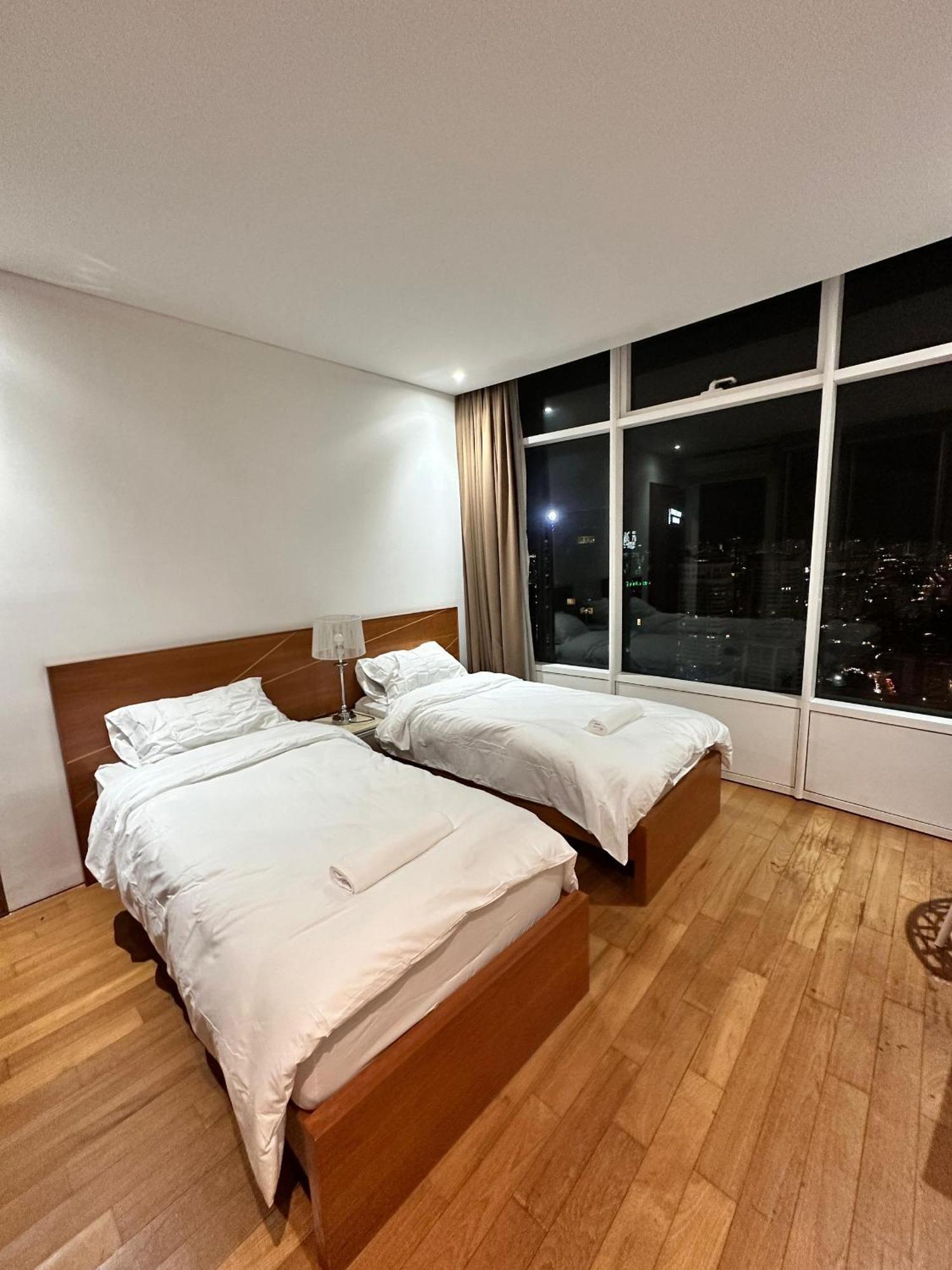 Vortex Hotel Suites Klcc At Kuala Lumpur City Center מראה חיצוני תמונה